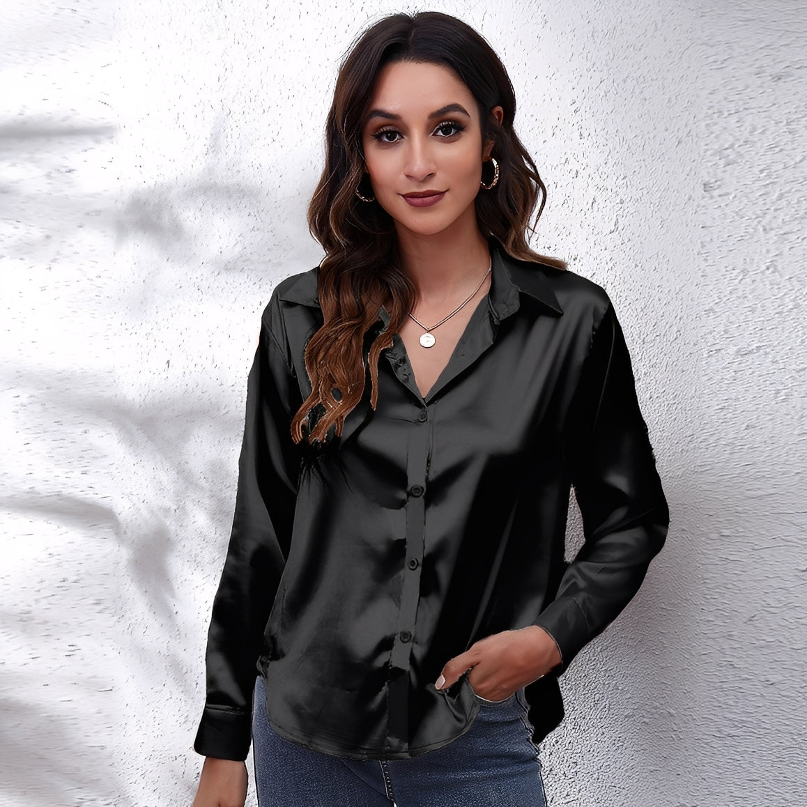 Haylee - Blusa ligera y brillante