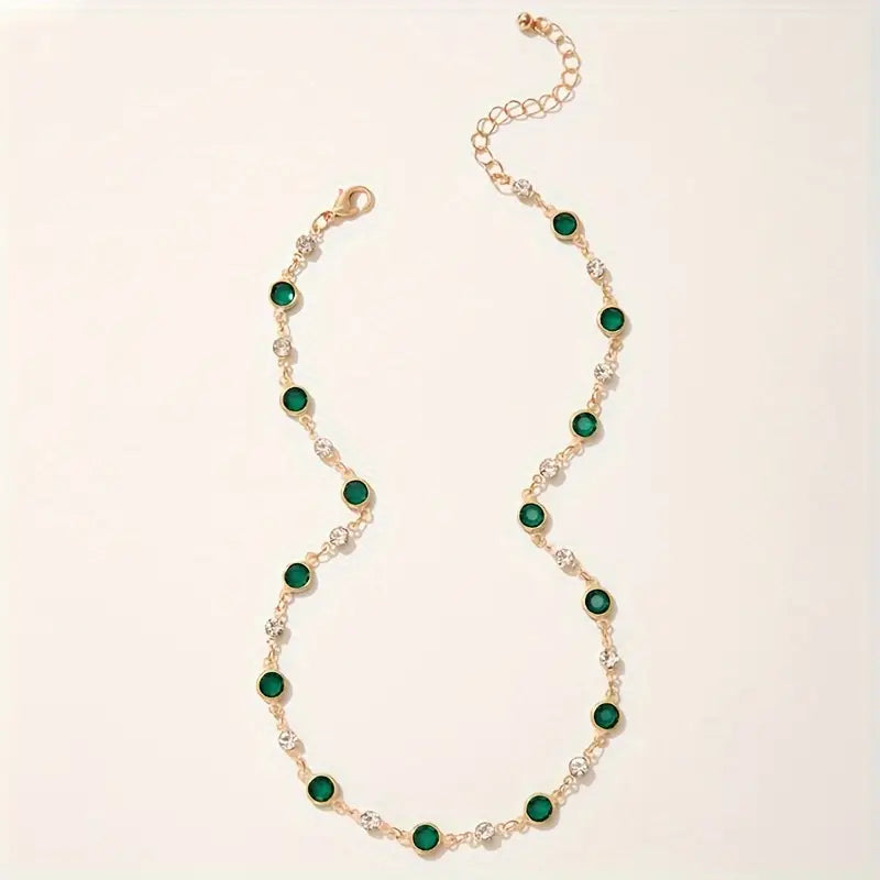 Esmeralda – Collar con colgante verde esmeralda
