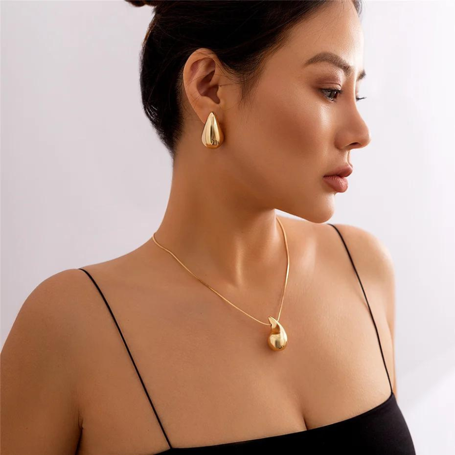 Collar de gotas de agua de gran tamaño - Collar dorado con colgante de gota de agua