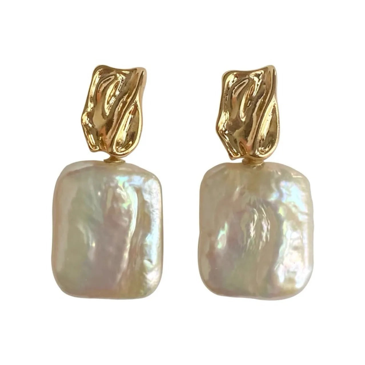 Aiah – Pendientes dorados con elegantes perlas barrocas