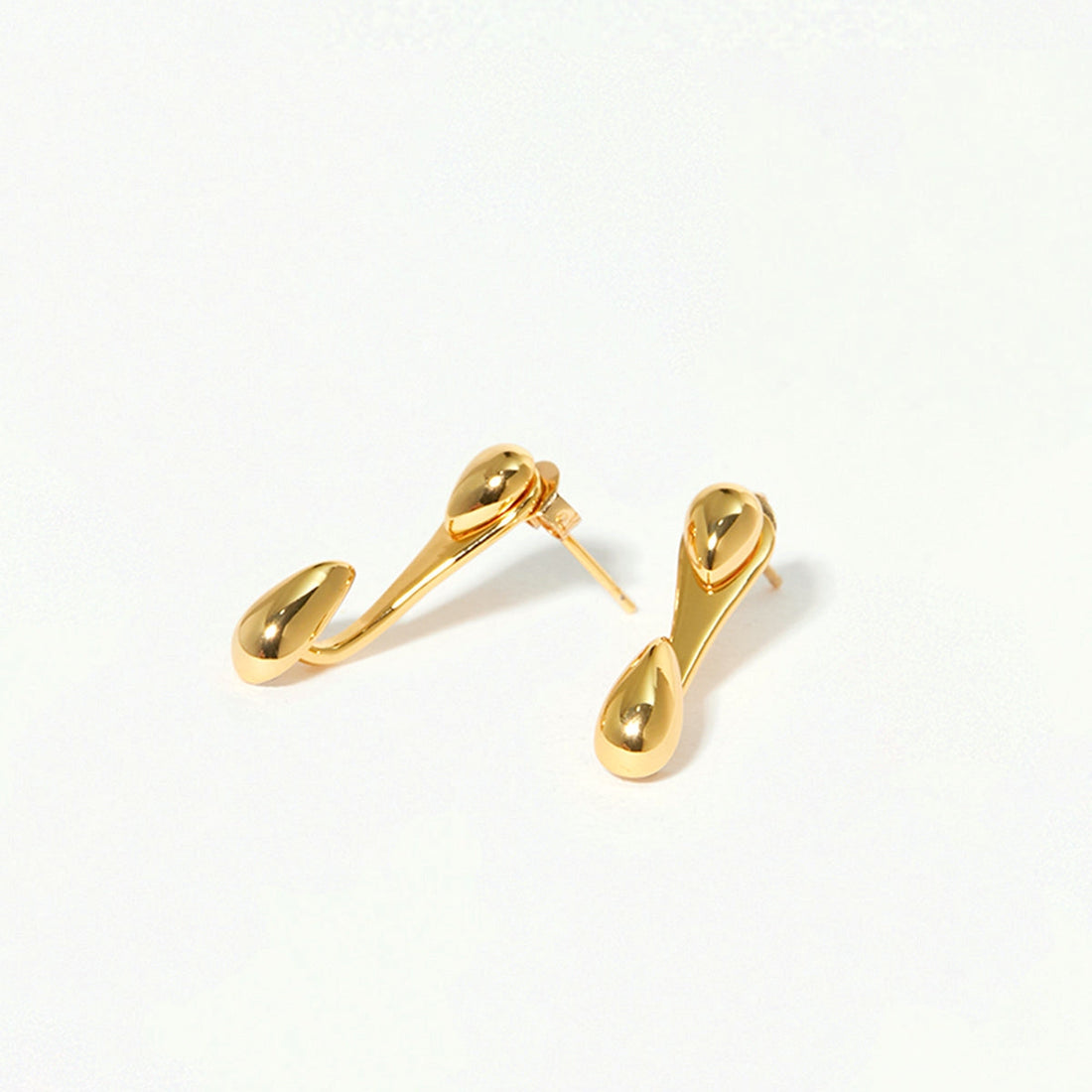 Nowee – Pendientes de Tuerca Gota de Agua