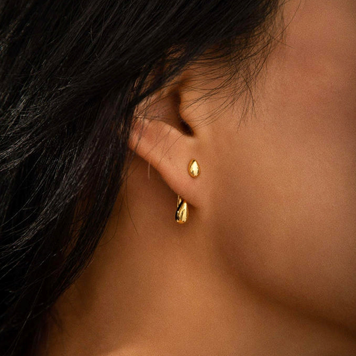 Nowee – Pendientes de Tuerca Gota de Agua