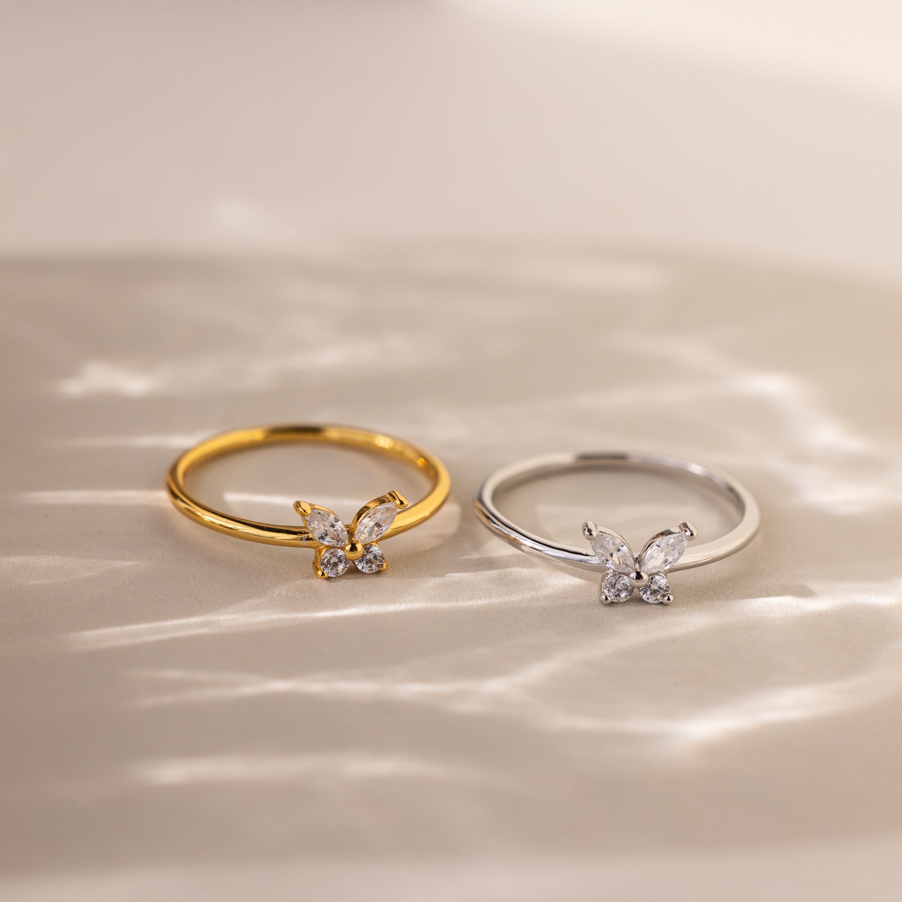 Mariposa – Elegante anillo de diamantes