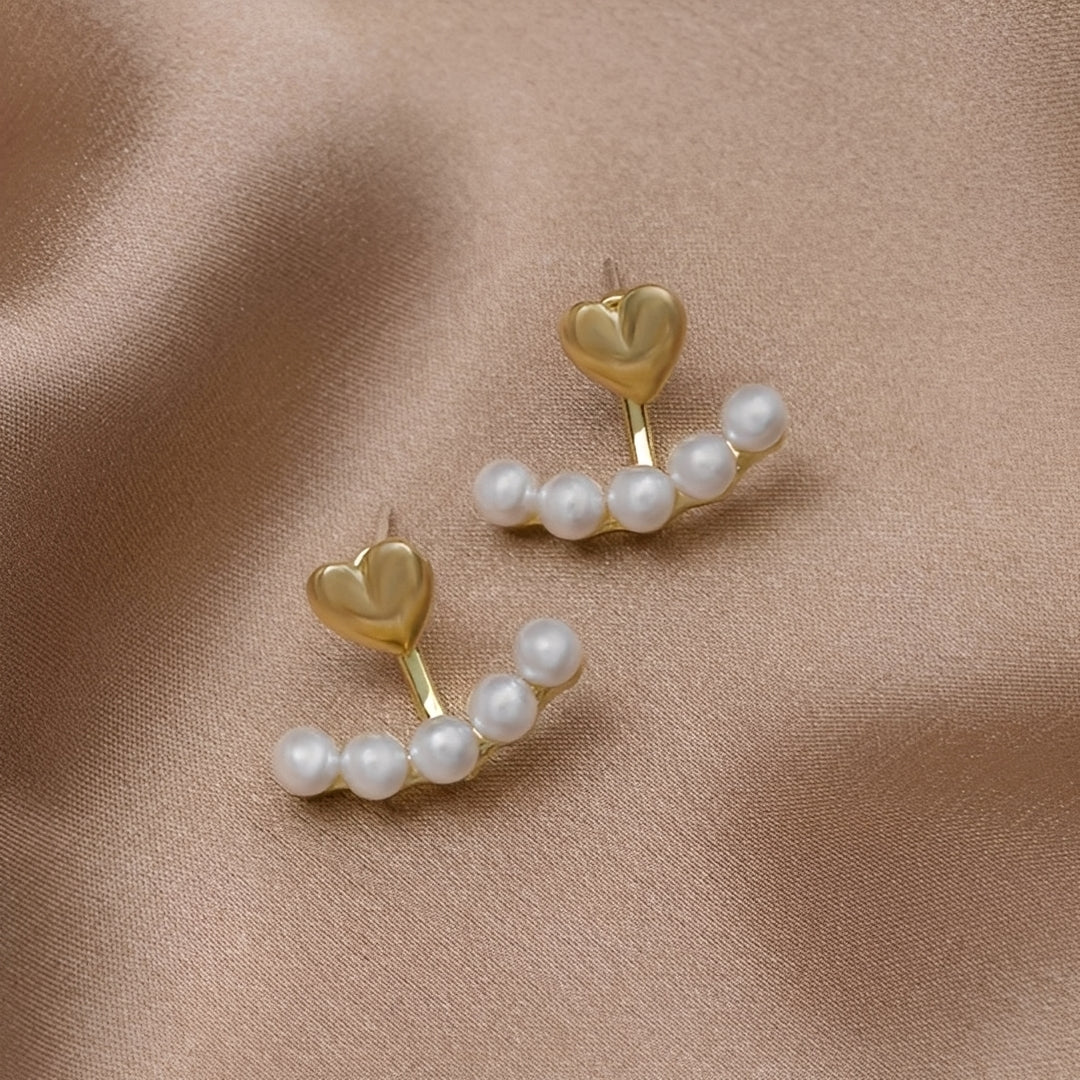 Avery – Pendientes corazón dorado con perlas