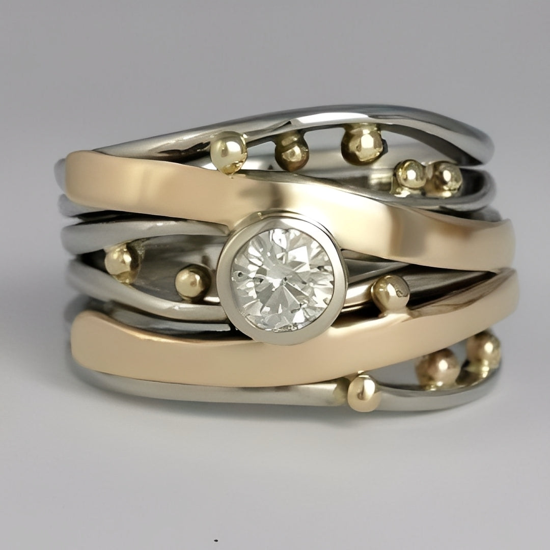 Rhian – Anillo vintage de oro con circonio engastado