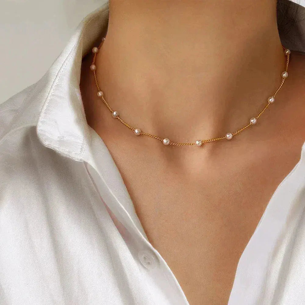 Vivienne – Collar de Perlas Doradas