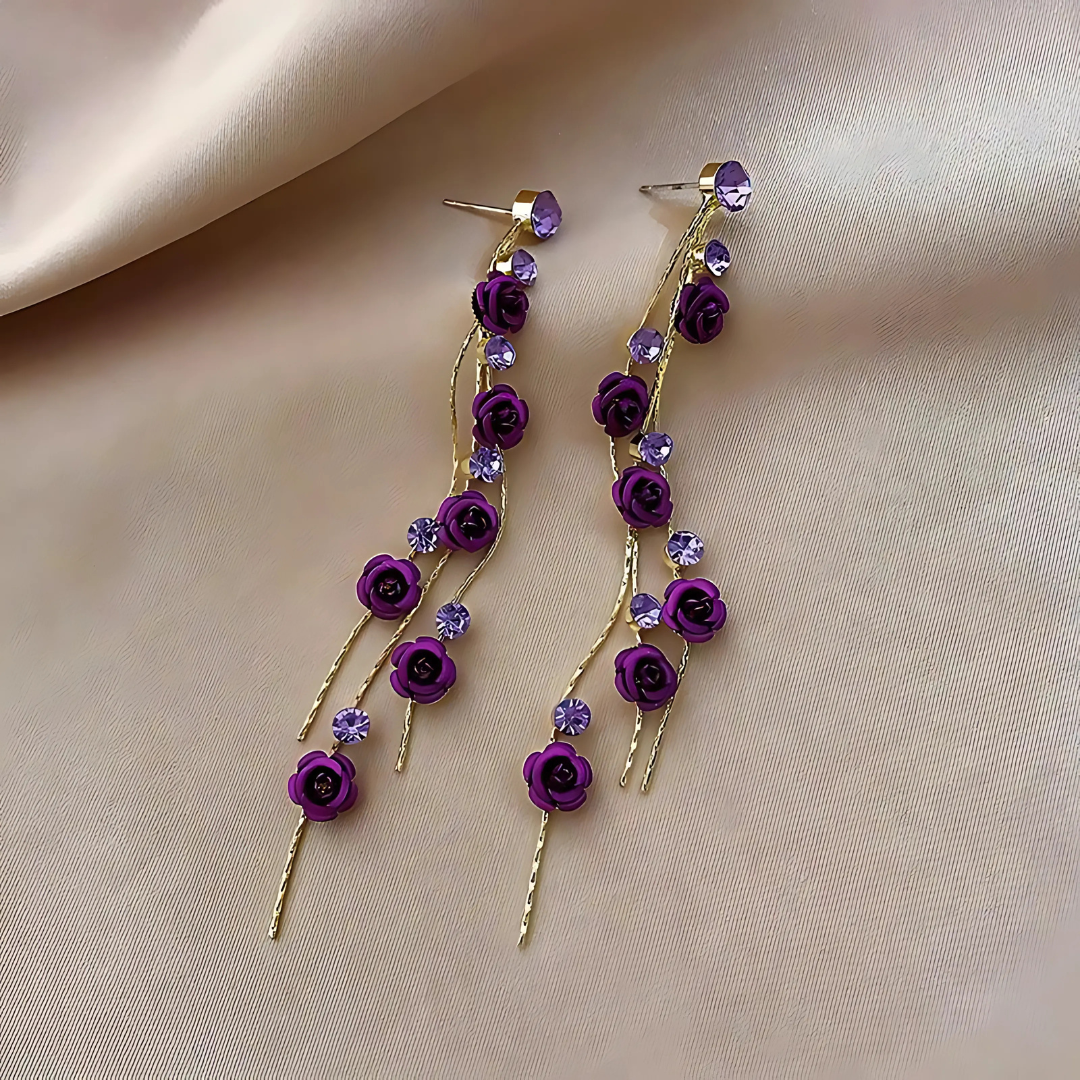 Floréa – Pendientes dorados con flores colgantes
