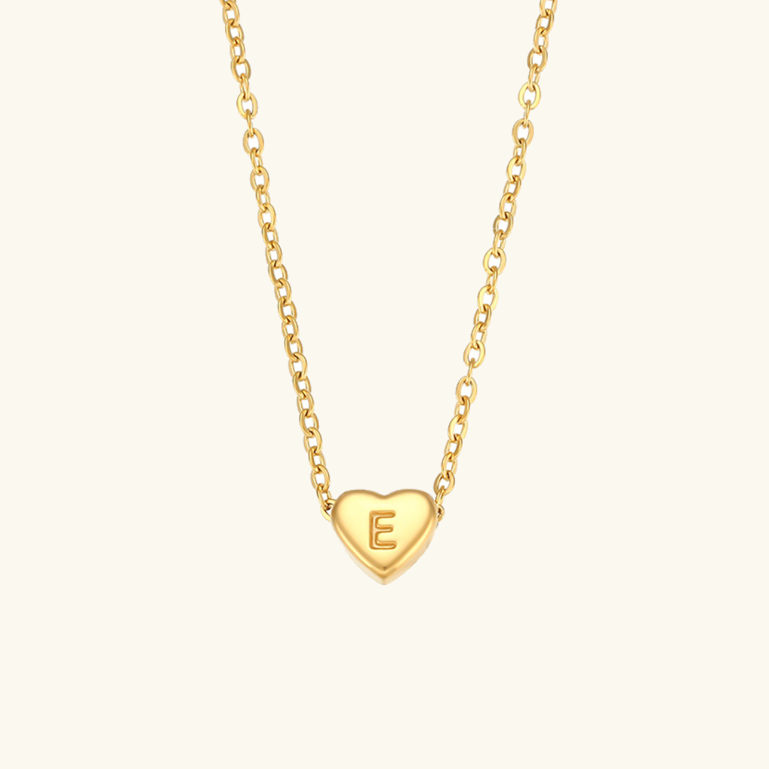 Corazón - Collar de iniciales de oro