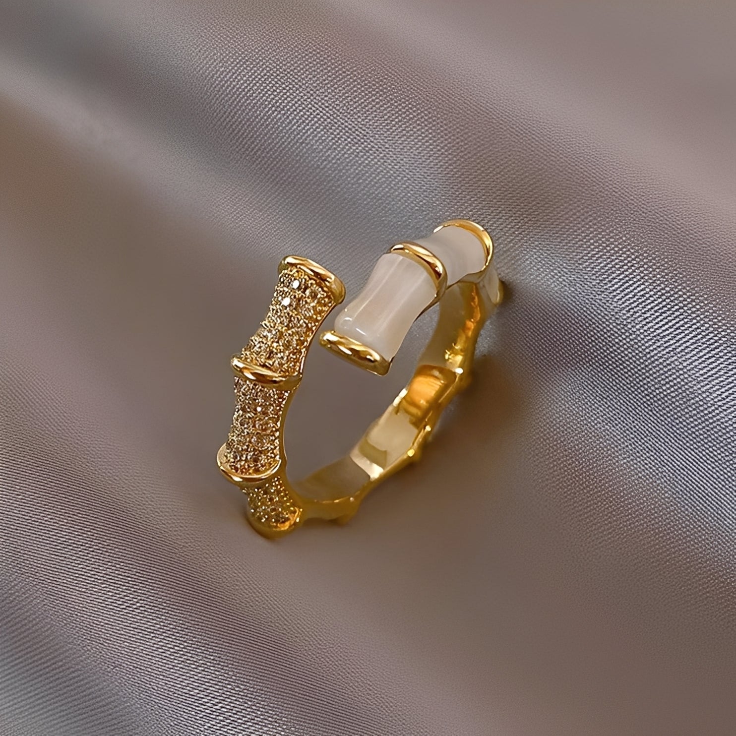 Lysiane – Anillo ajustable en forma de bambú de oro