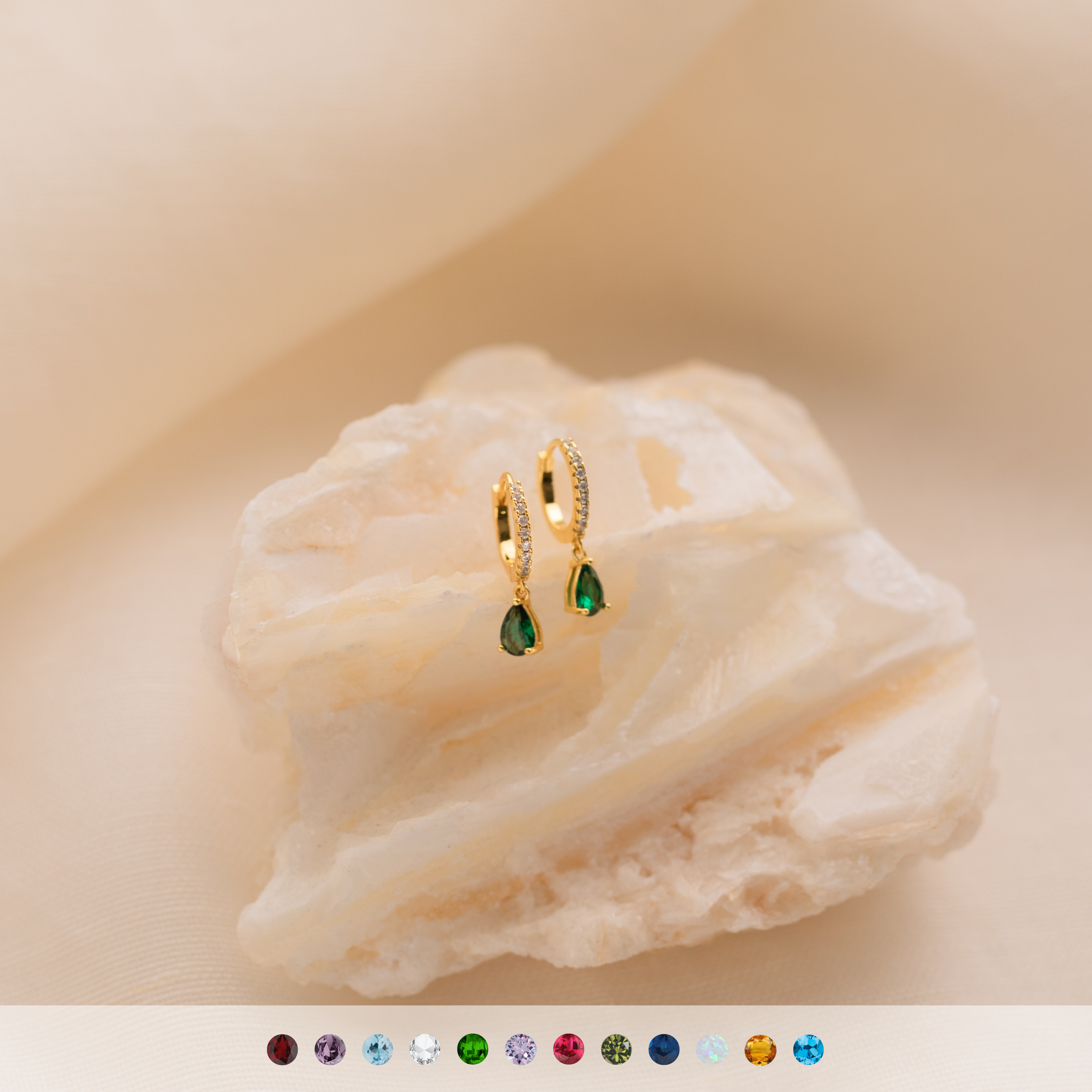 Aros Huggies de Piedra de Nacimiento - Pendientes de Strass