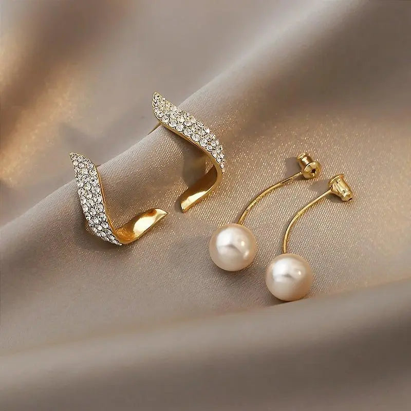 Lumine – Pendientes encantadores con perlas y lujoso dorado