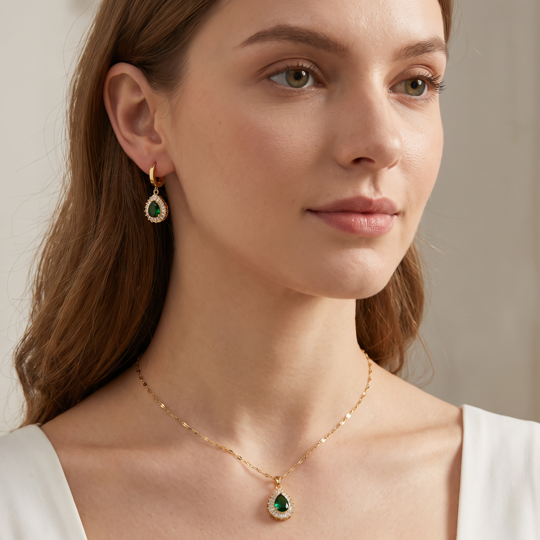 Rheya – Elegante Set Lysandelle de Oro y Cristal