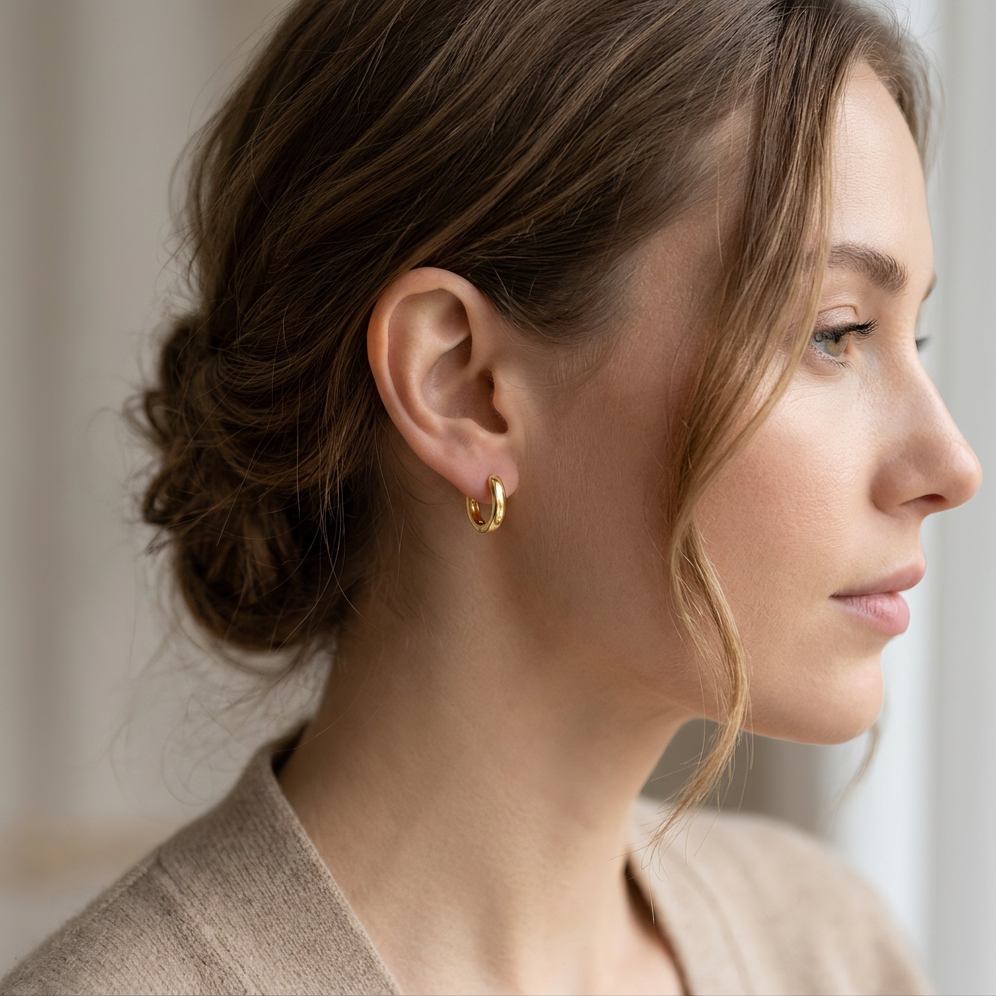 Pequeños Pendientes Huggie Hoop
