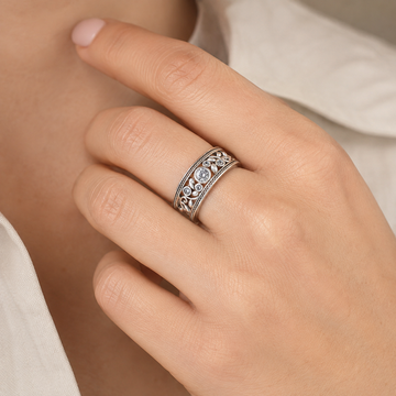 Nina – Anillo vintage elegante