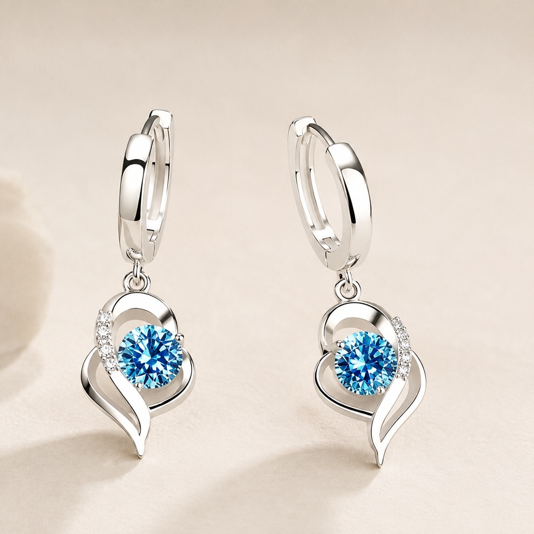 Noelle – Pendientes de flores de plata de ley 925 y circonitas