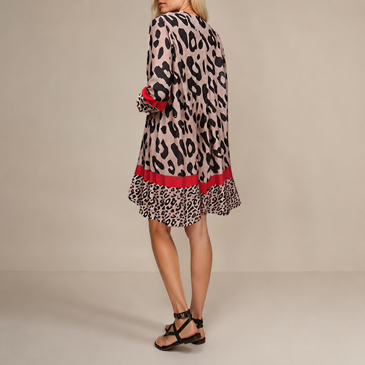 Marfie - Mini Vestido Elegante con Cuello en V