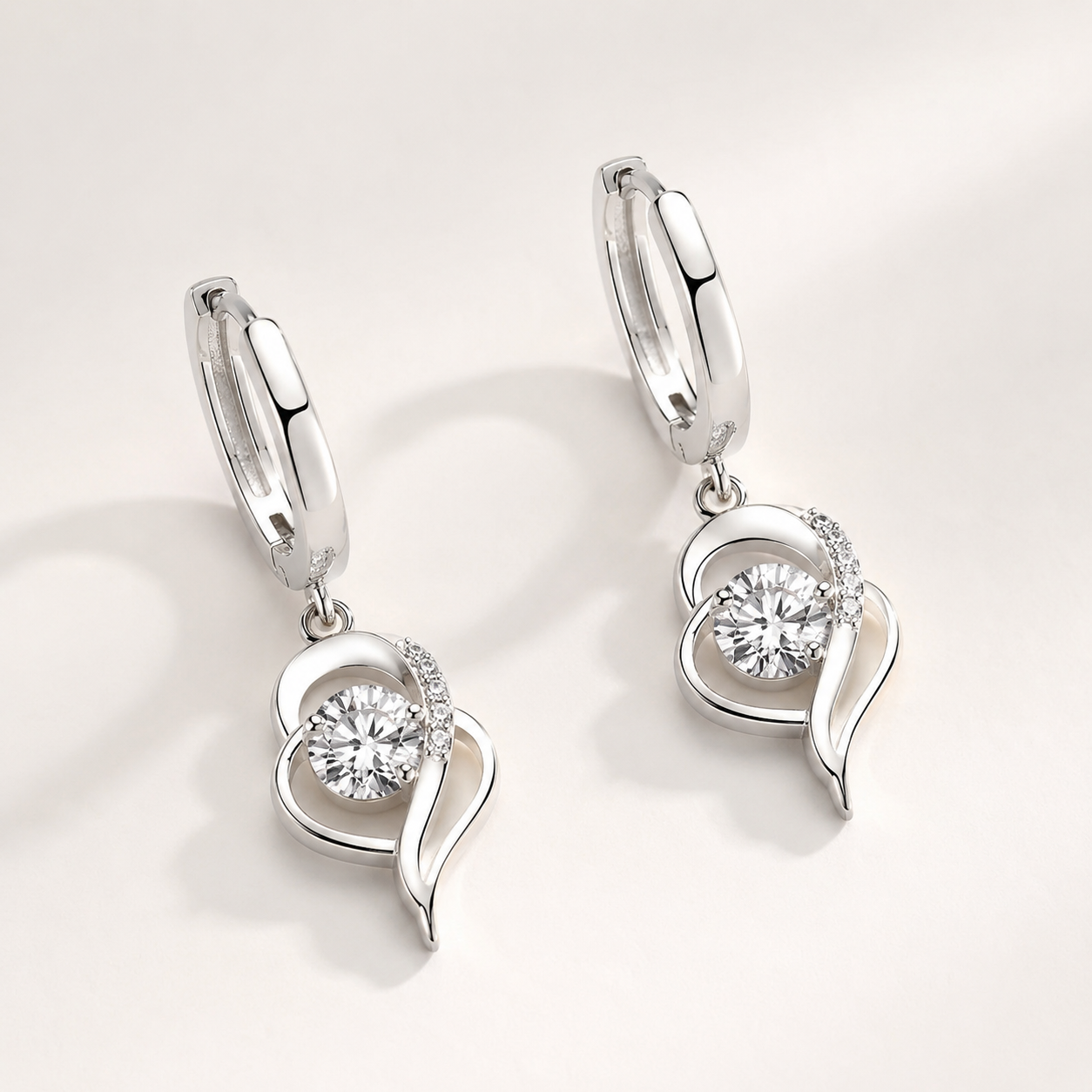 Noelle – Pendientes de flores de plata de ley 925 y circonitas