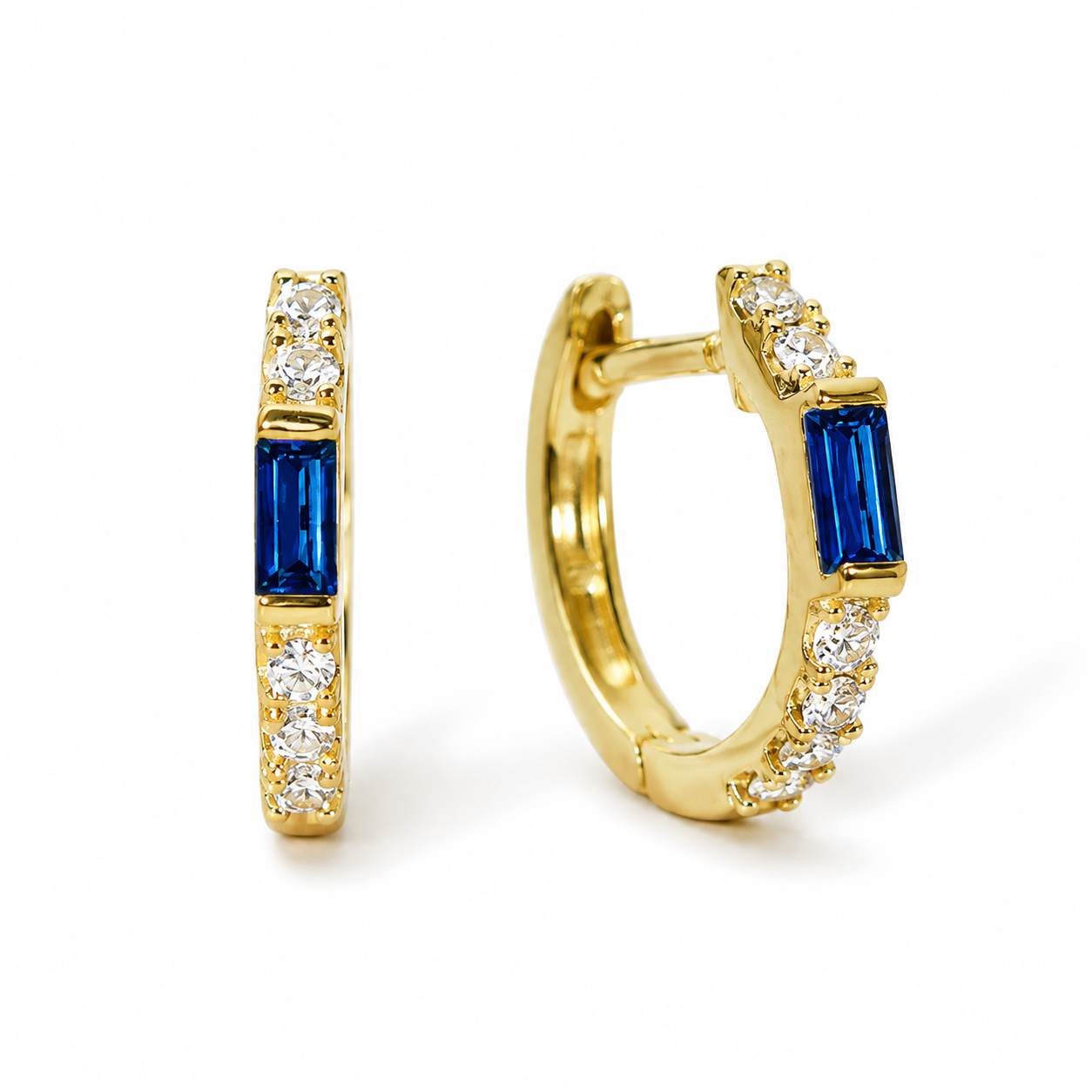 Pendientes Huggie de baguette (Zafiro azul)