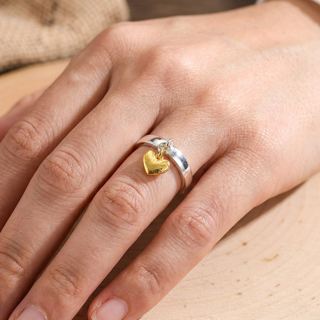 Maelie – Anillo de plata con corazón móvil estilo retro
