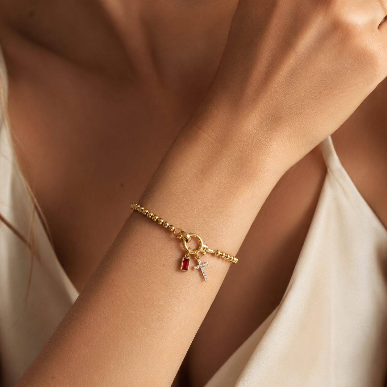 Eli – Pulsera de piedra de nacimiento con colgante de cruz
