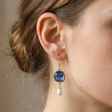Maelis – Pendientes vintage de piedra azul y perlas