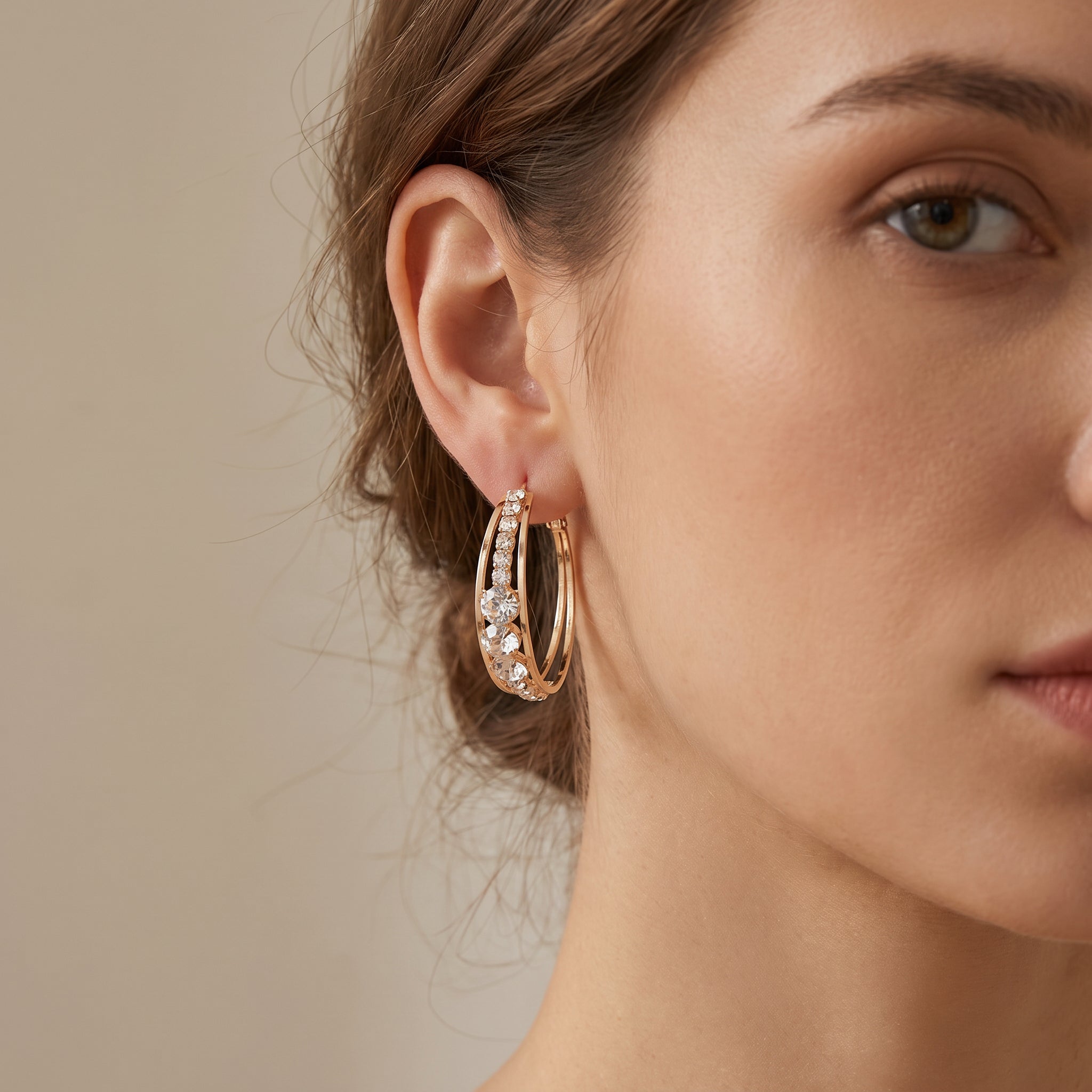 Alina – Aros elegantes con brillo