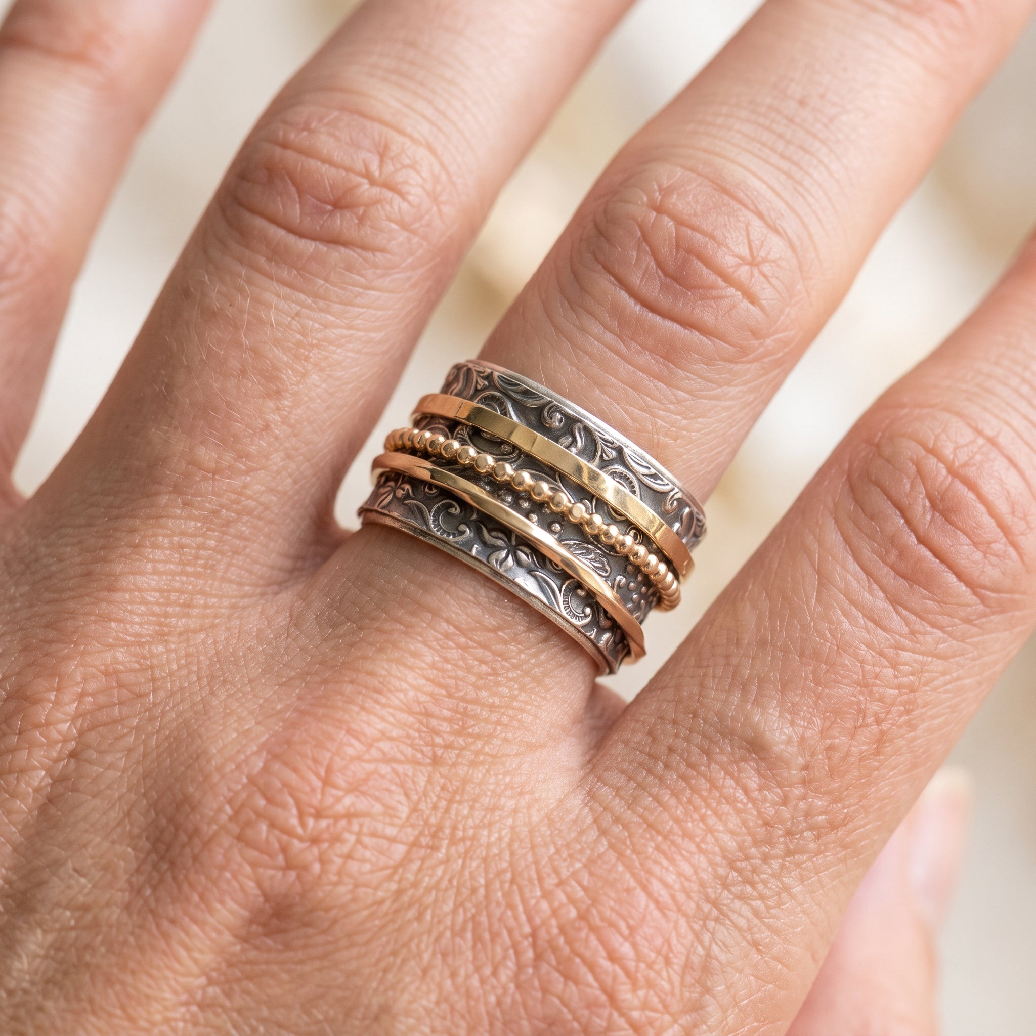 Shyla – Anillo antiguo bicolor de oro y plata