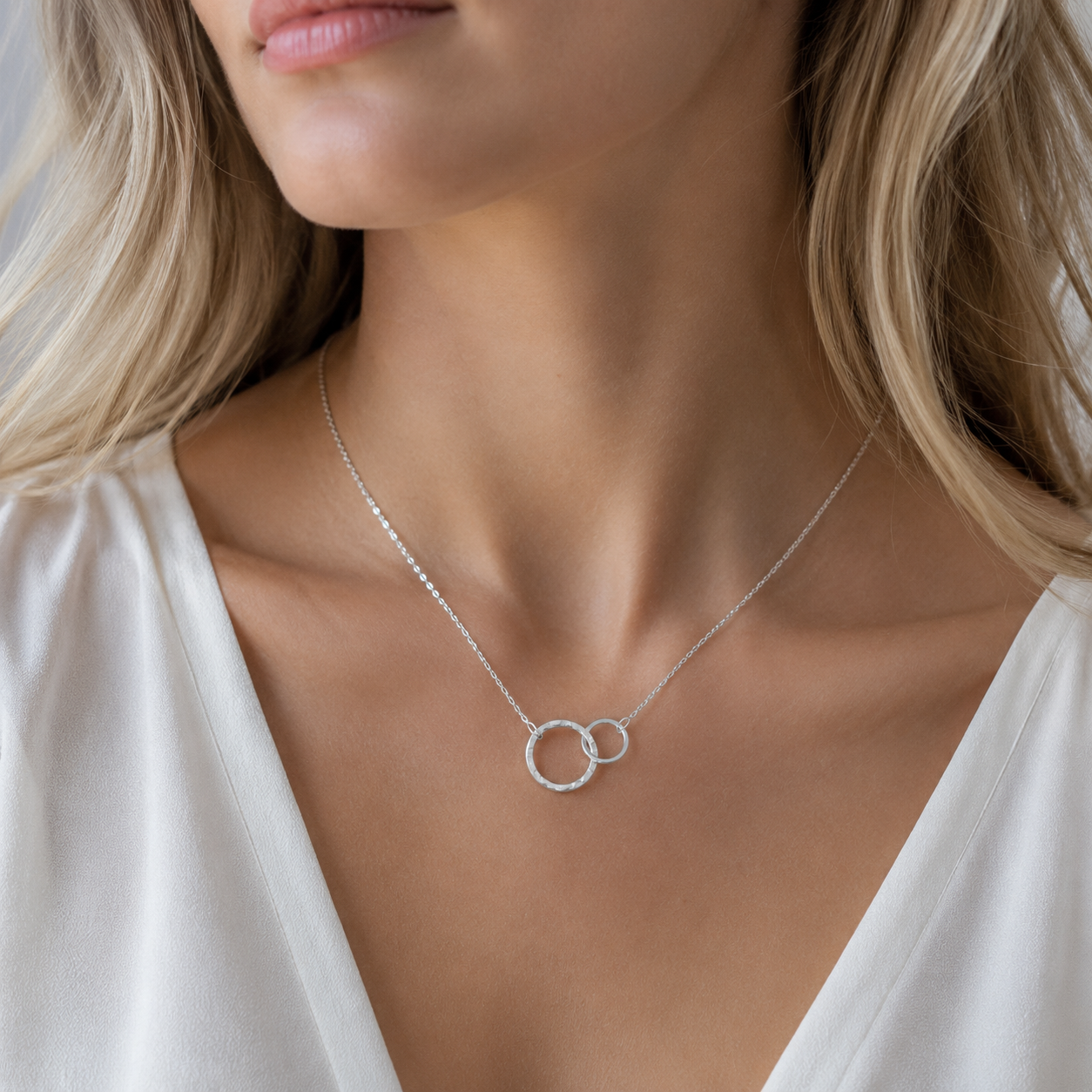Isabelle - Cadena de anillo de oro