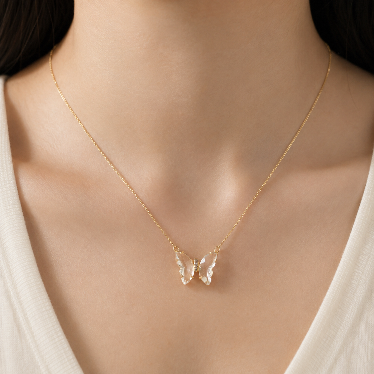 Evelyn - Collar de cristal en forma de mariposa