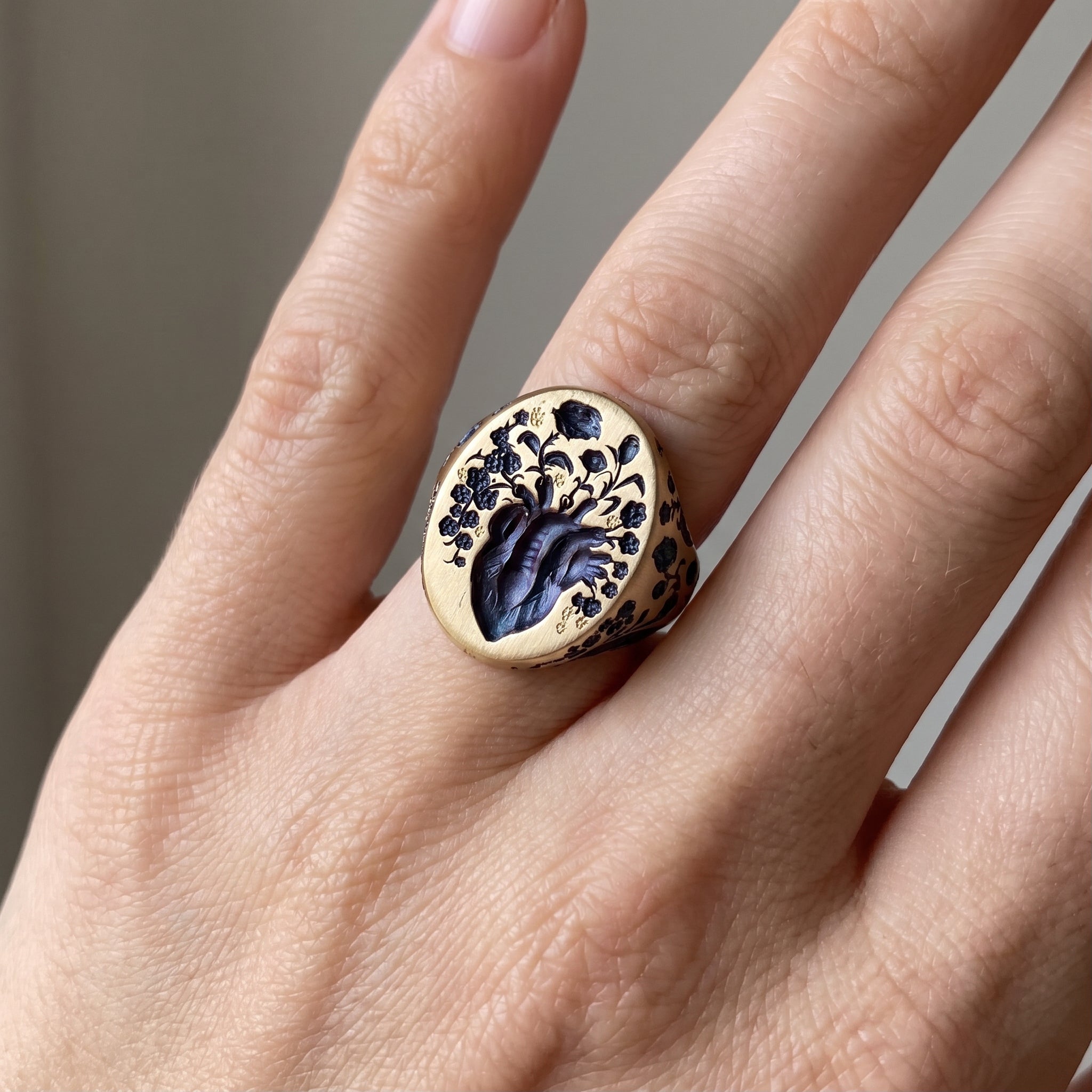 Han – Anillo vintage de oro floral