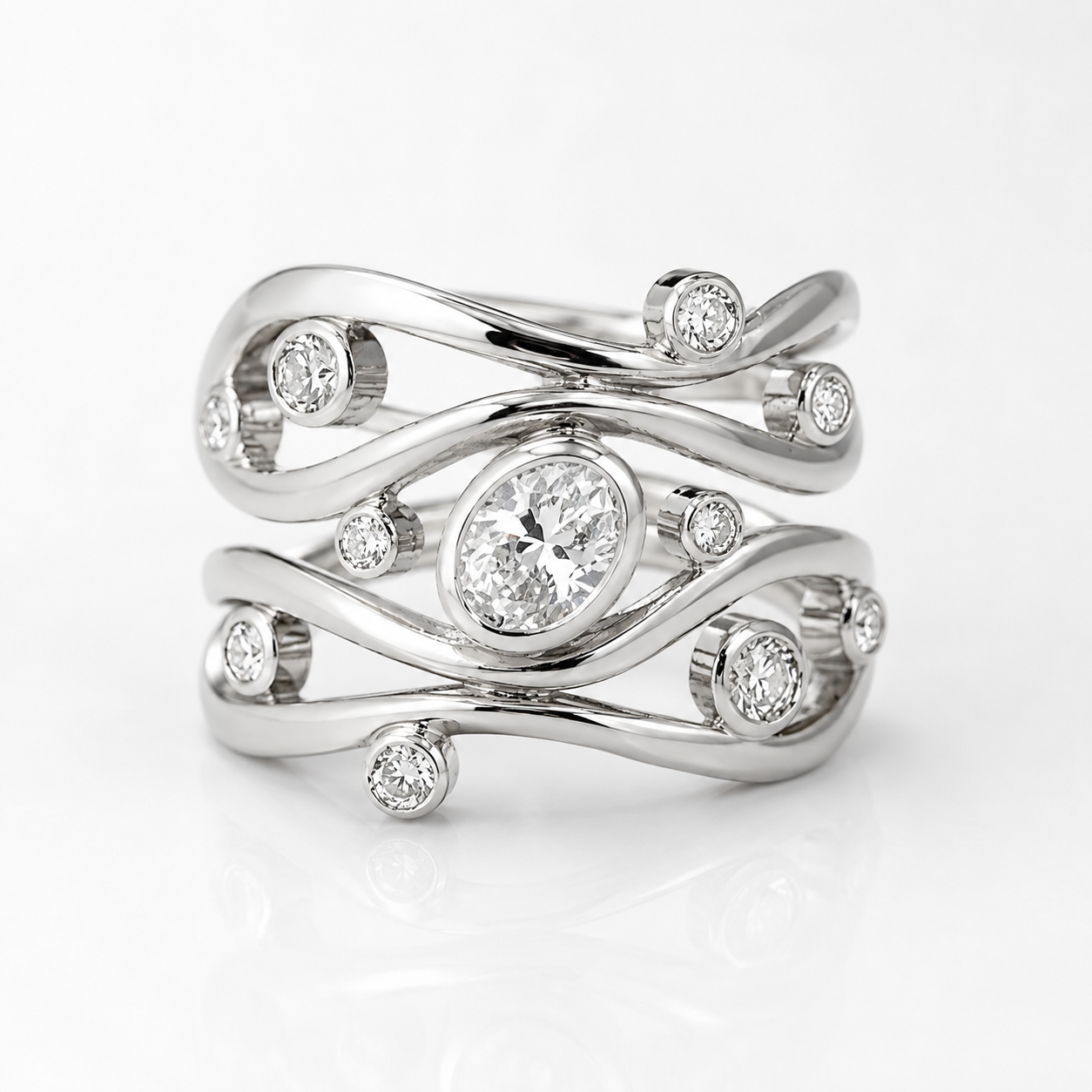 Inara – Anillo vintage de plata con circonita irregular