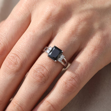 Ravenna – Anillo vintage con detalle negro brillante