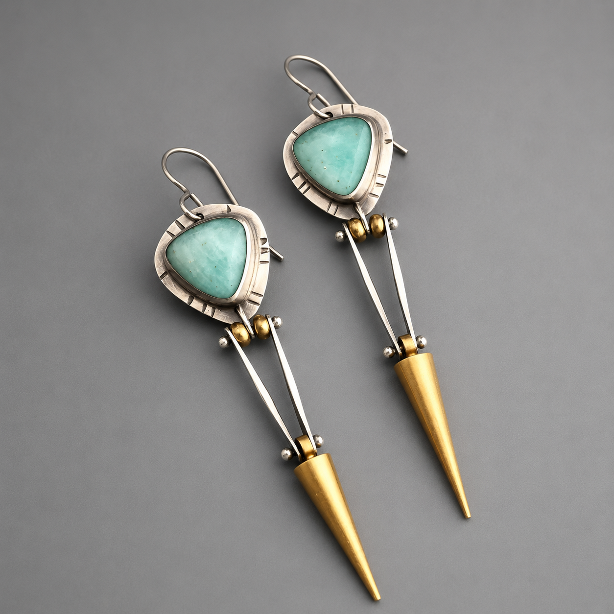 Tahlia – Pendientes étnicos boho con piedra de resina verde