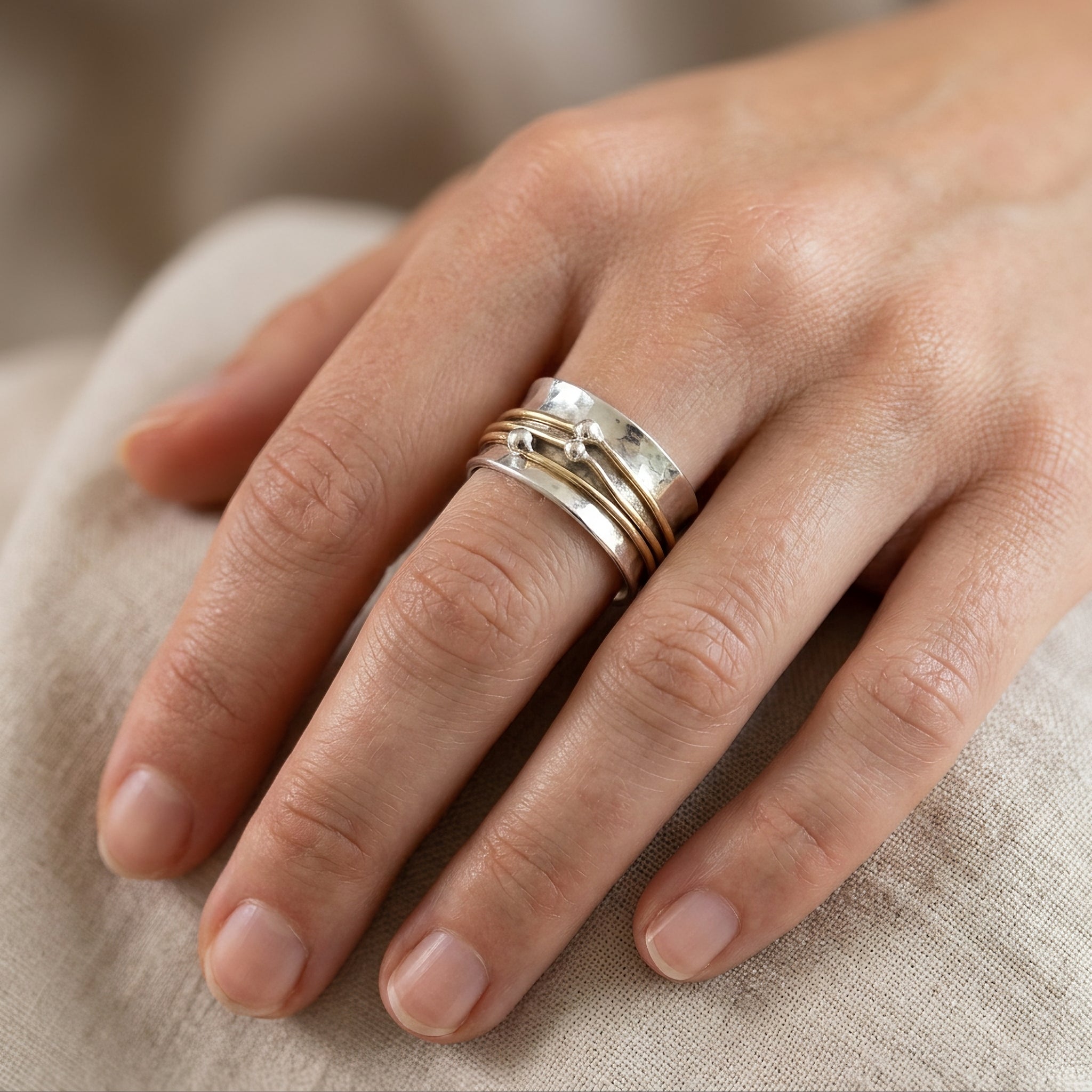 Alix – Anillo de plata y oro estilo retro