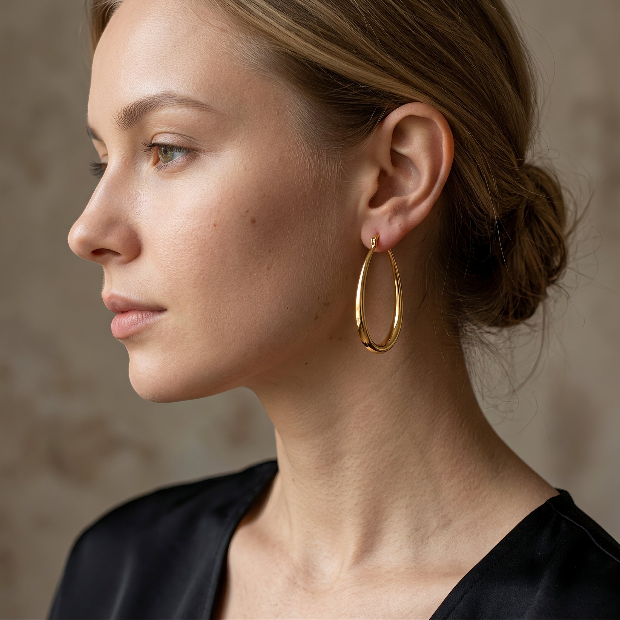 Elysse – Aros Elegantes en Oro