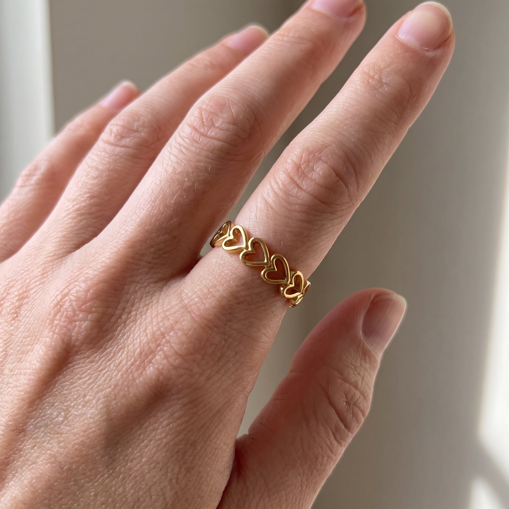 Jia - Anillo de corazón alto
