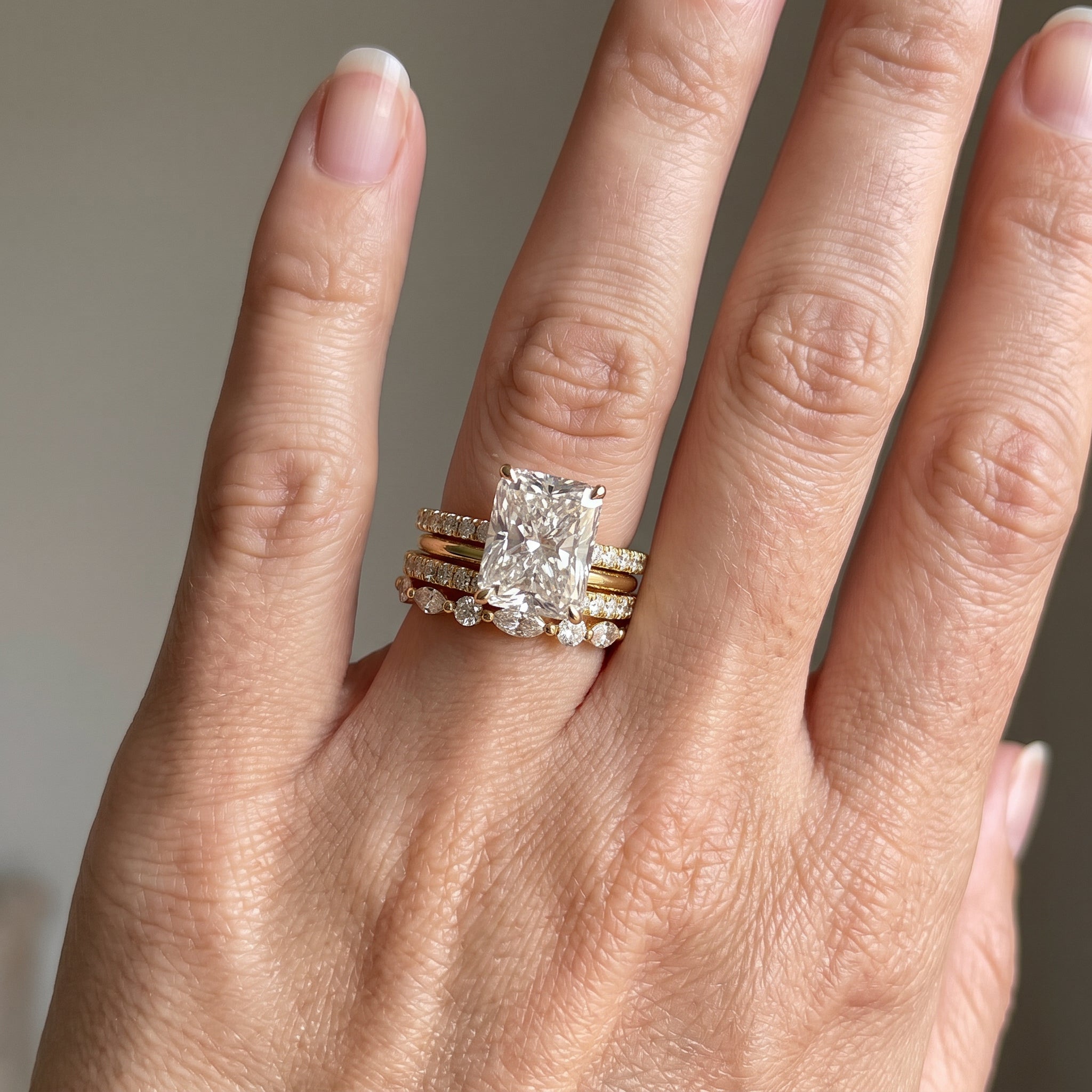 Jaily – Conjunto de 3 anillos de boda de oro de 18K