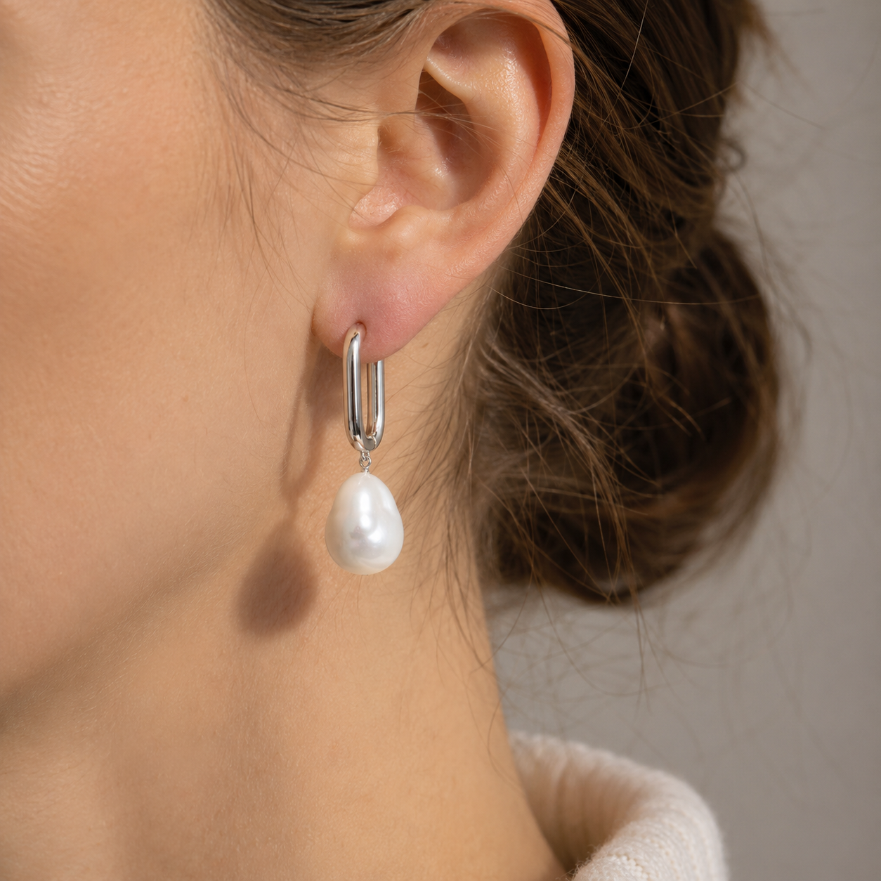 Esme - Pendientes de perlas rectangulares plateados