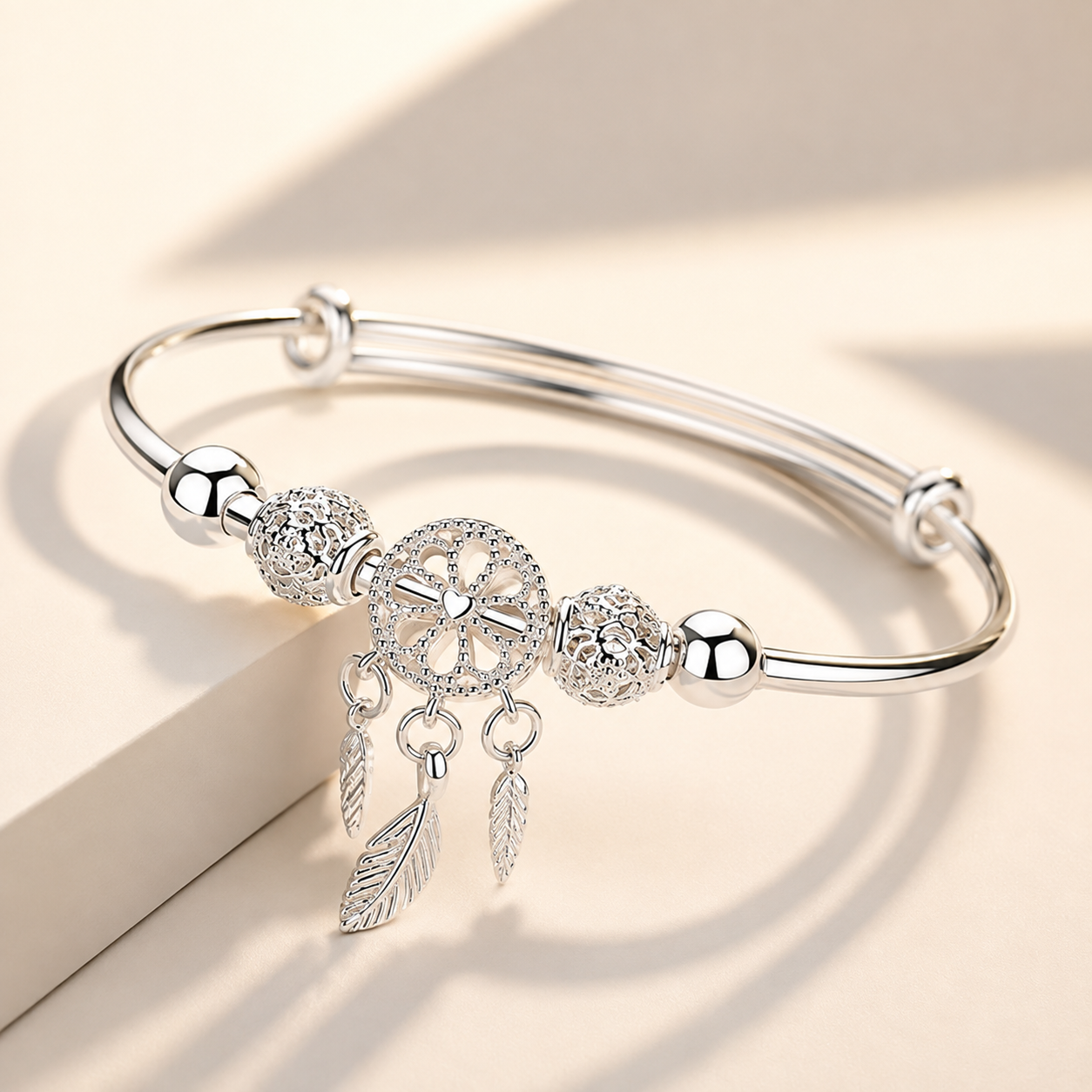 Aiyana – Pulsera atrapasueños ajustable en plata 925