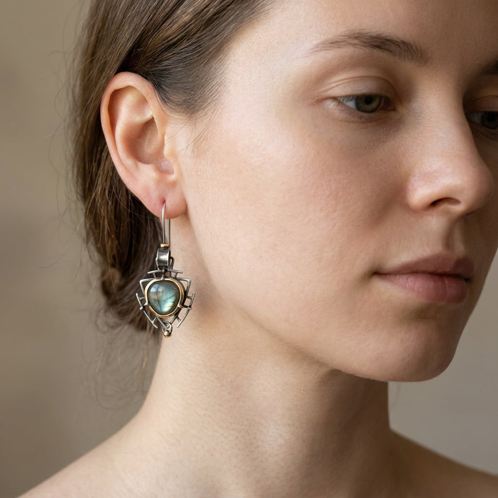Lydie – Pendientes de labradorita plata y oro