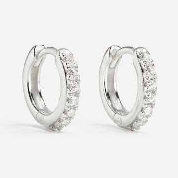 Cleo - Huggies de micro pavé de plata