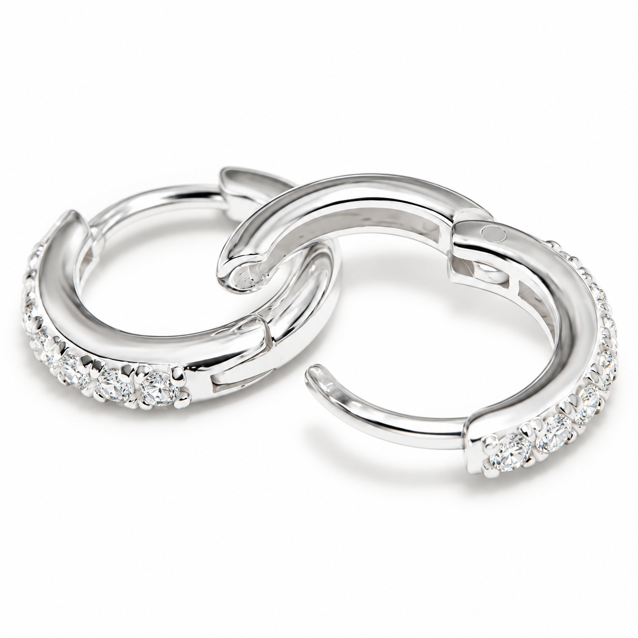 Cleo - Huggies de micro pavé de plata