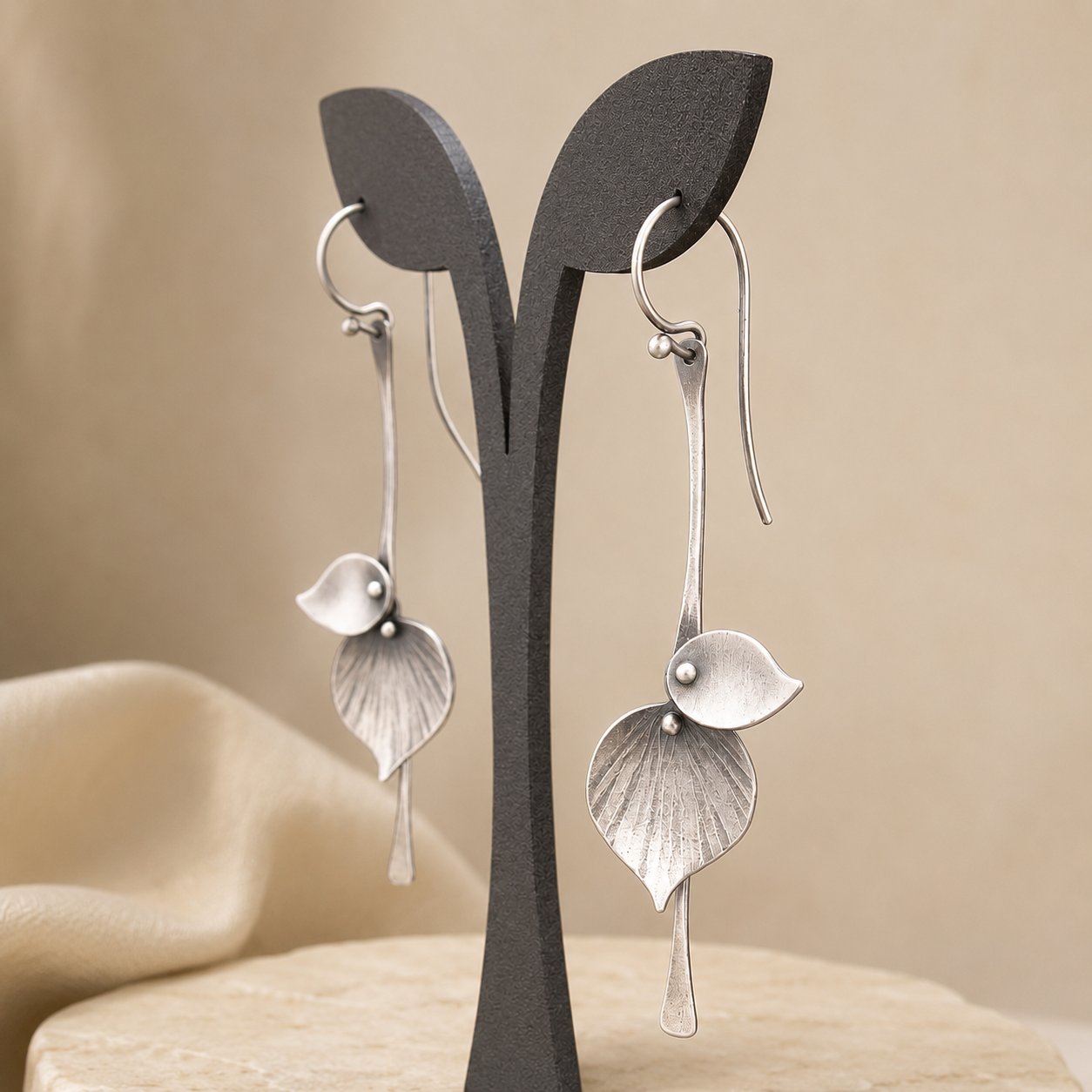 Alira – Pendientes de hoja vintage en plata