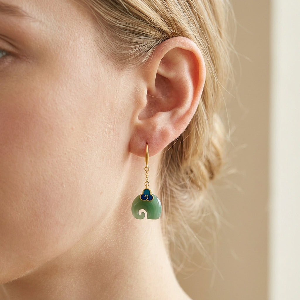 Elly – Pendientes elegantes con elemento retro verde