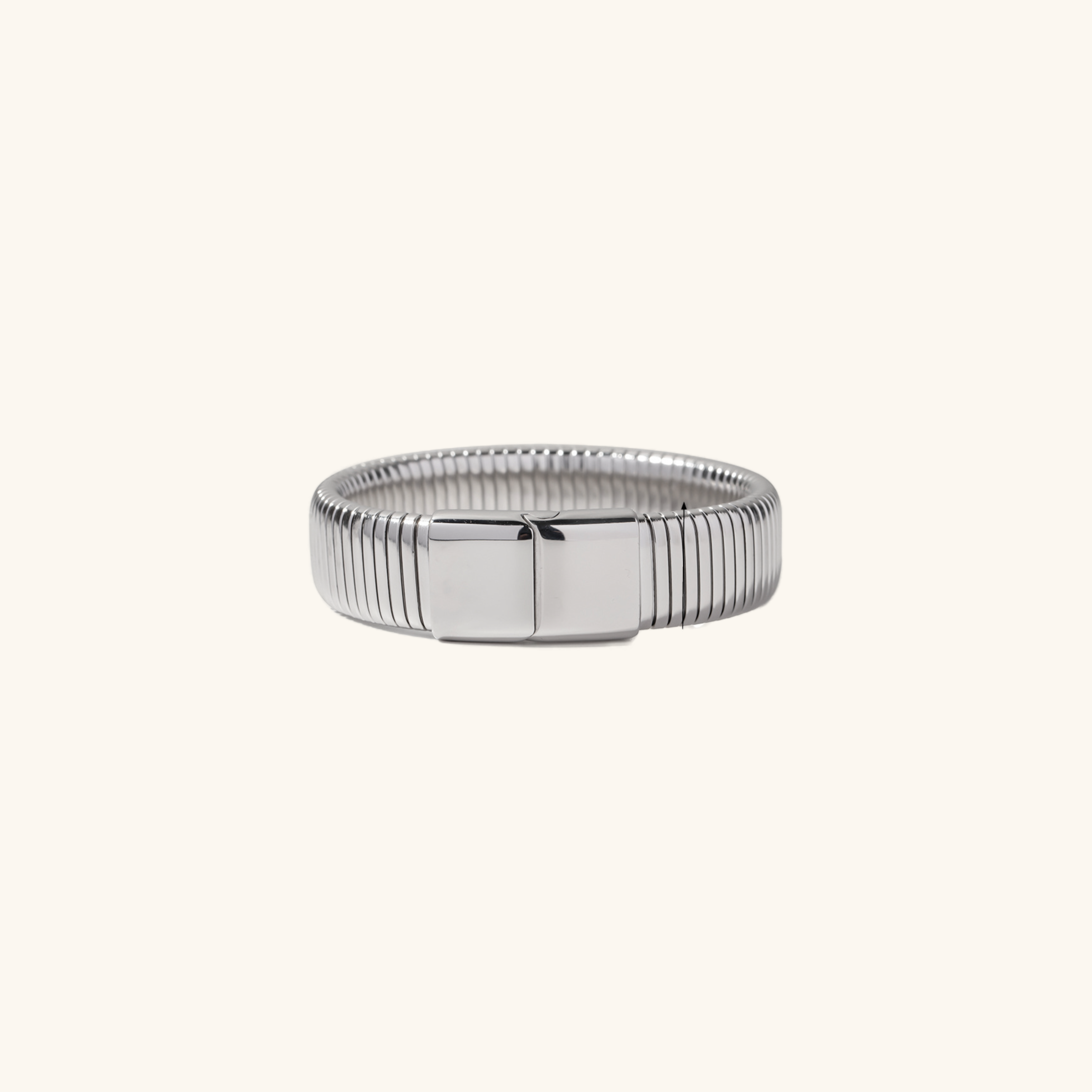 Celeste - Pulsera de oro con líneas verticales