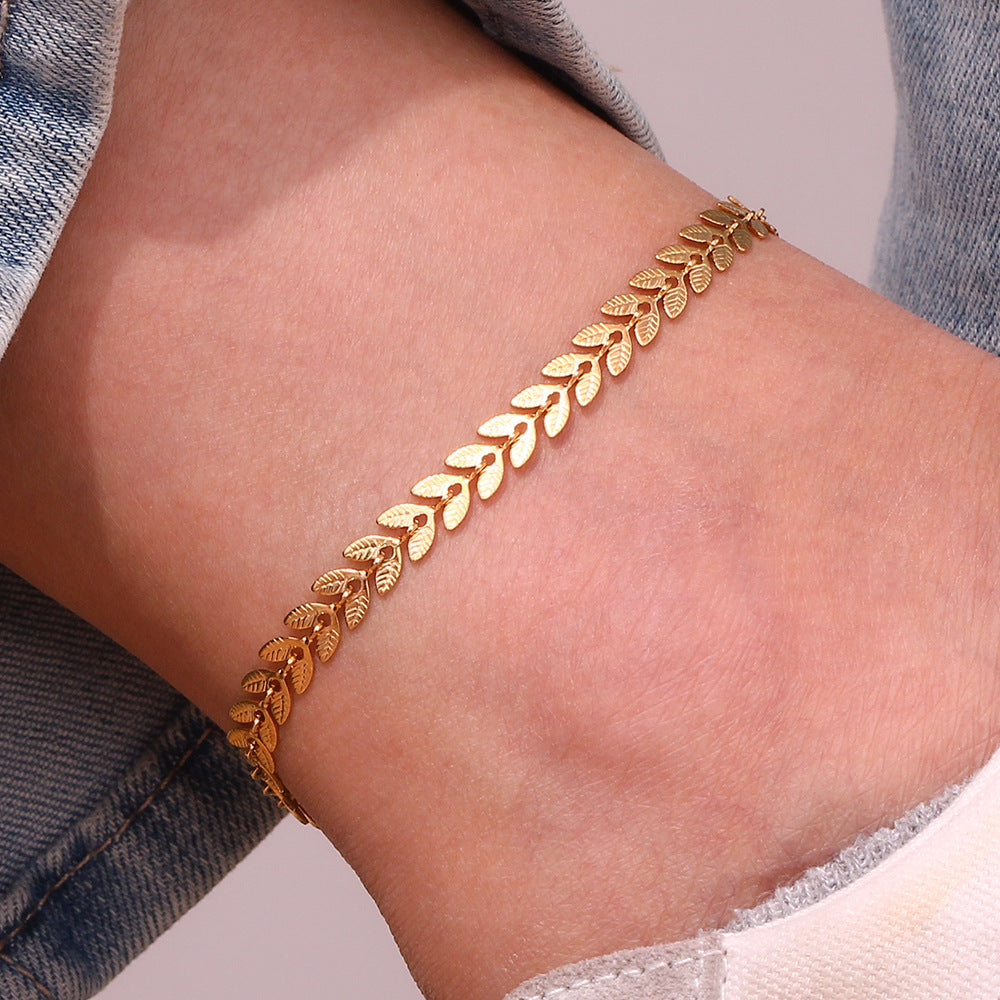 Sisi – Pulsera de tobillo con hojas doradas