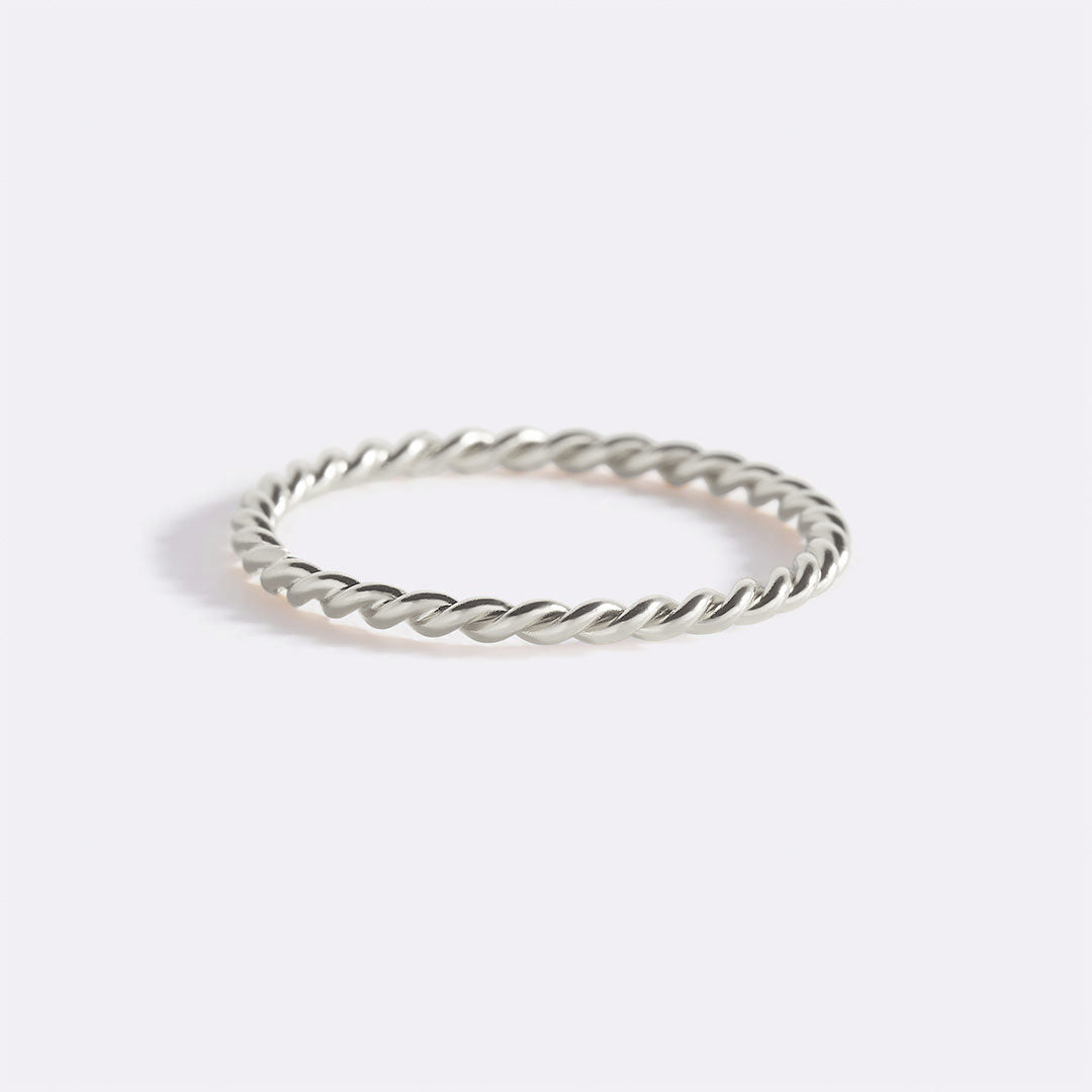 Manon – Anillo trenzado apilable