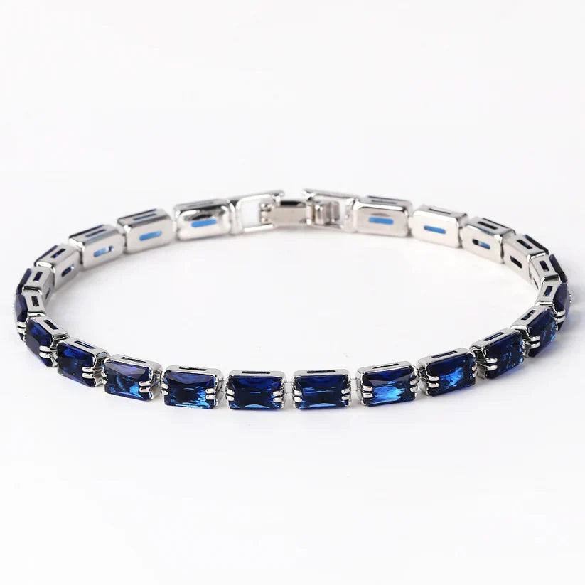 Mireda – Pulsera Dorada Thalindra