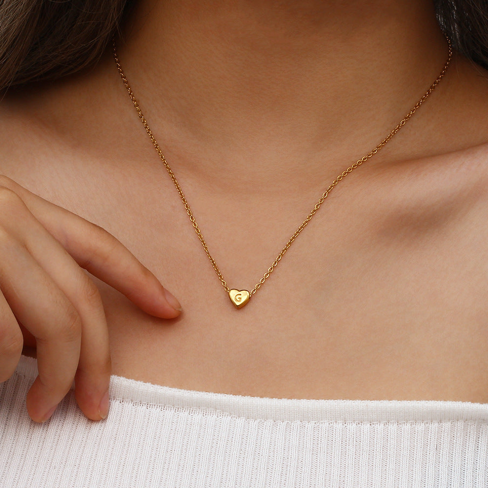 Corazón - Collar de iniciales de oro