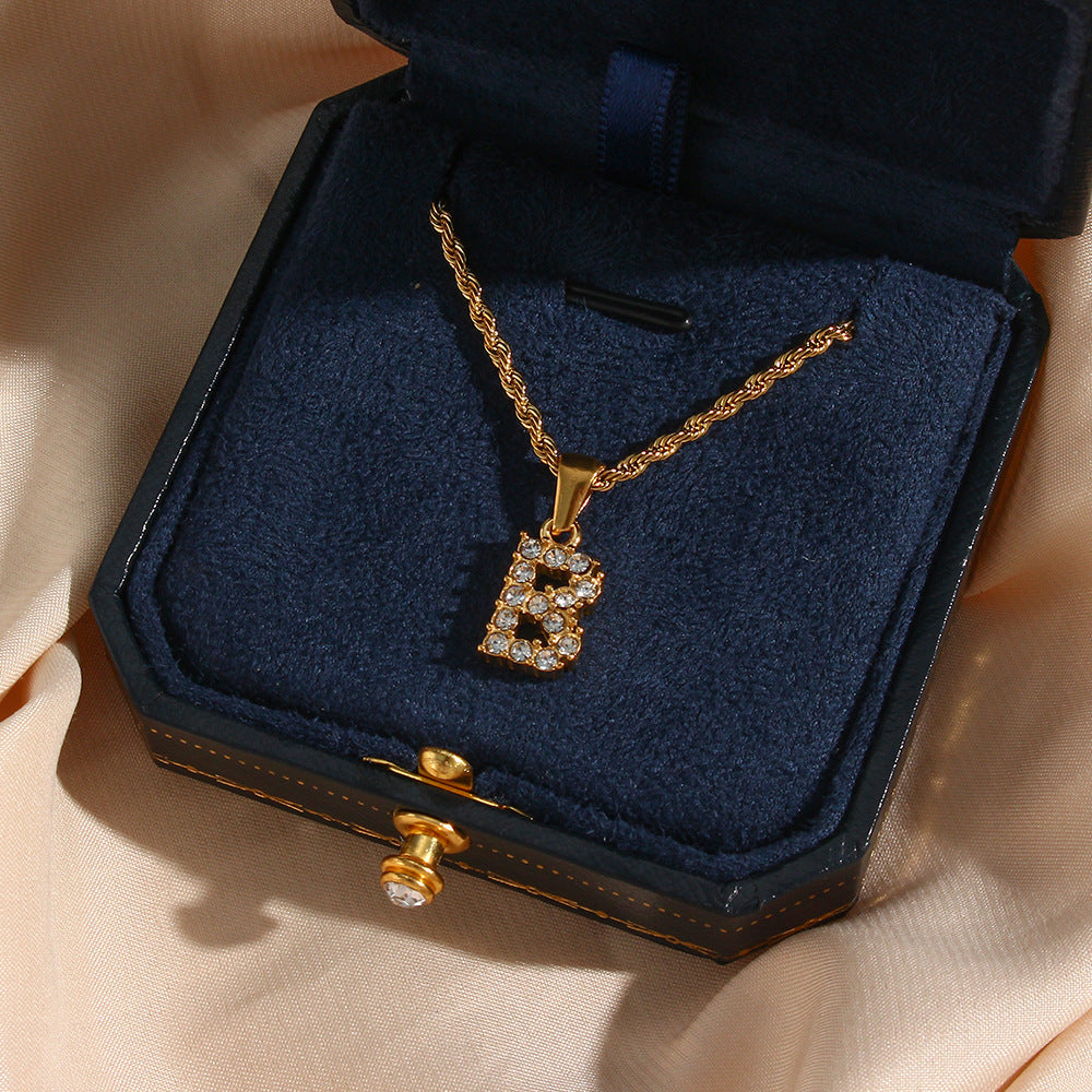 Maeve - Collar de diamantes con iniciales